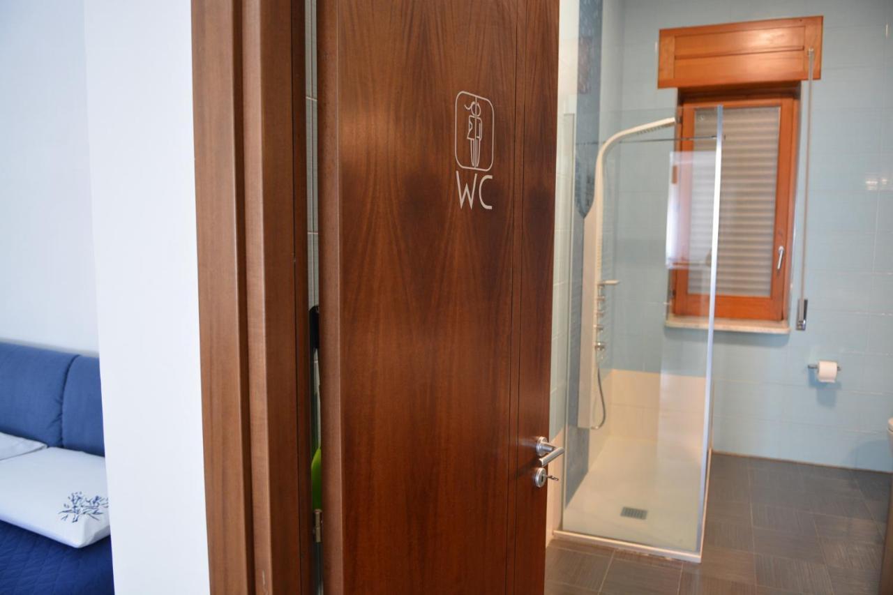 Instile Aparthotel 阿谢亚 外观 照片